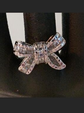 Source Unknown Silver Bow Ring with Crystal Accents